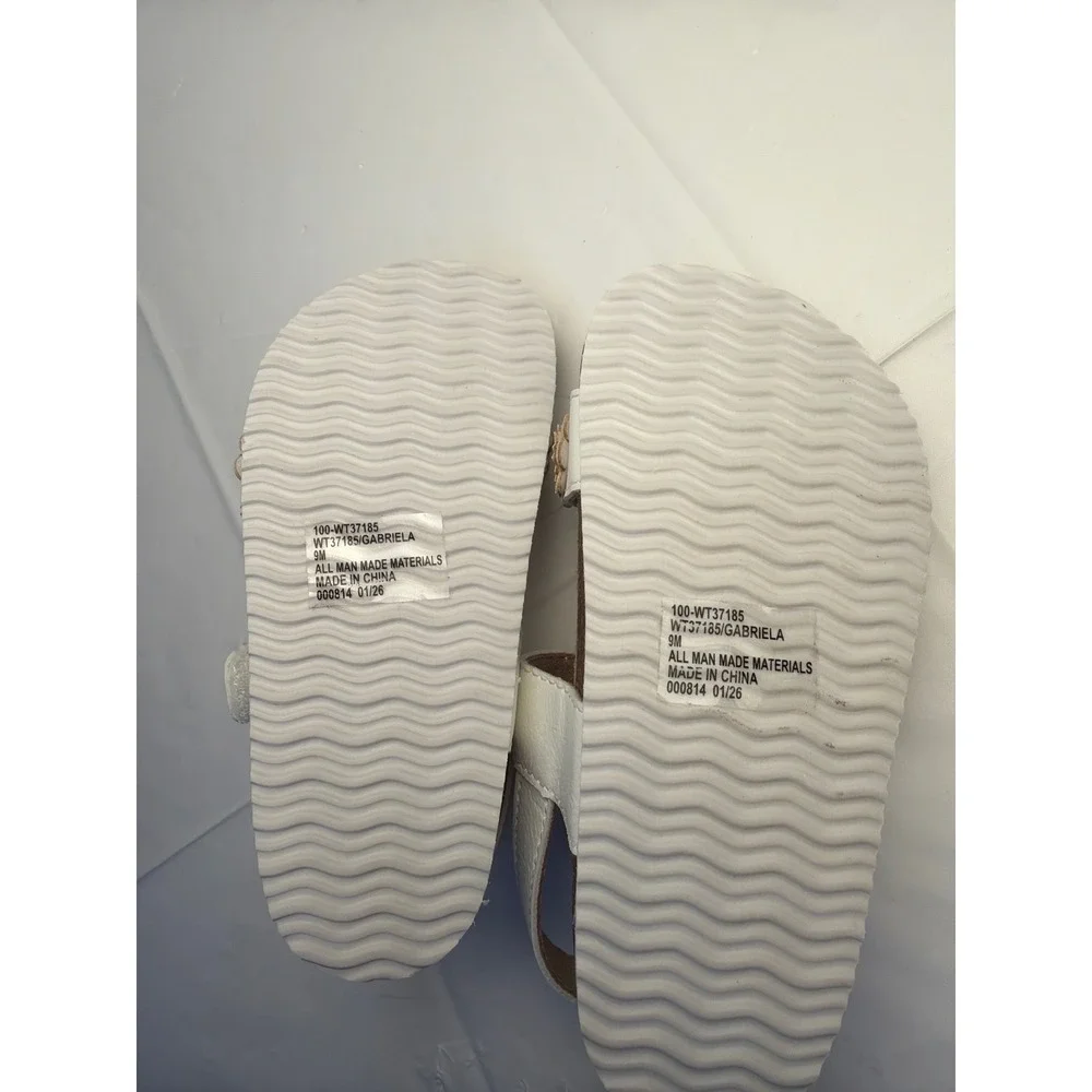 White Mountain Kids Gabriela White Floral Footbed Sandals Size 9M